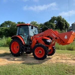 Kubota M4-071
